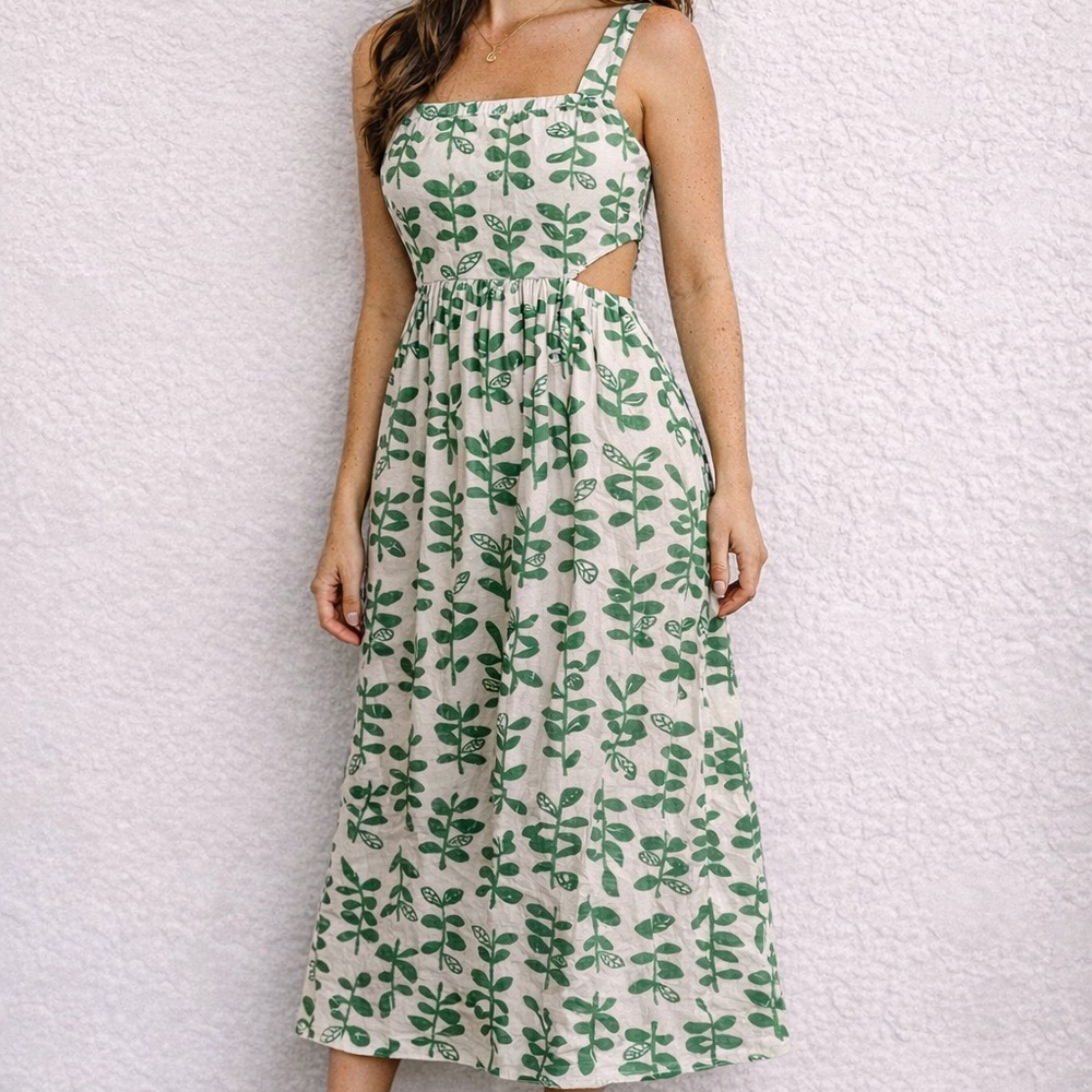 Green Leaf Print Sleeveless Dress